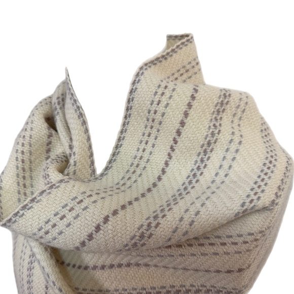 Hand-loomed scarf - 🇺🇾 Made in Uruguay 🇺🇾 - Picture 4 of 11